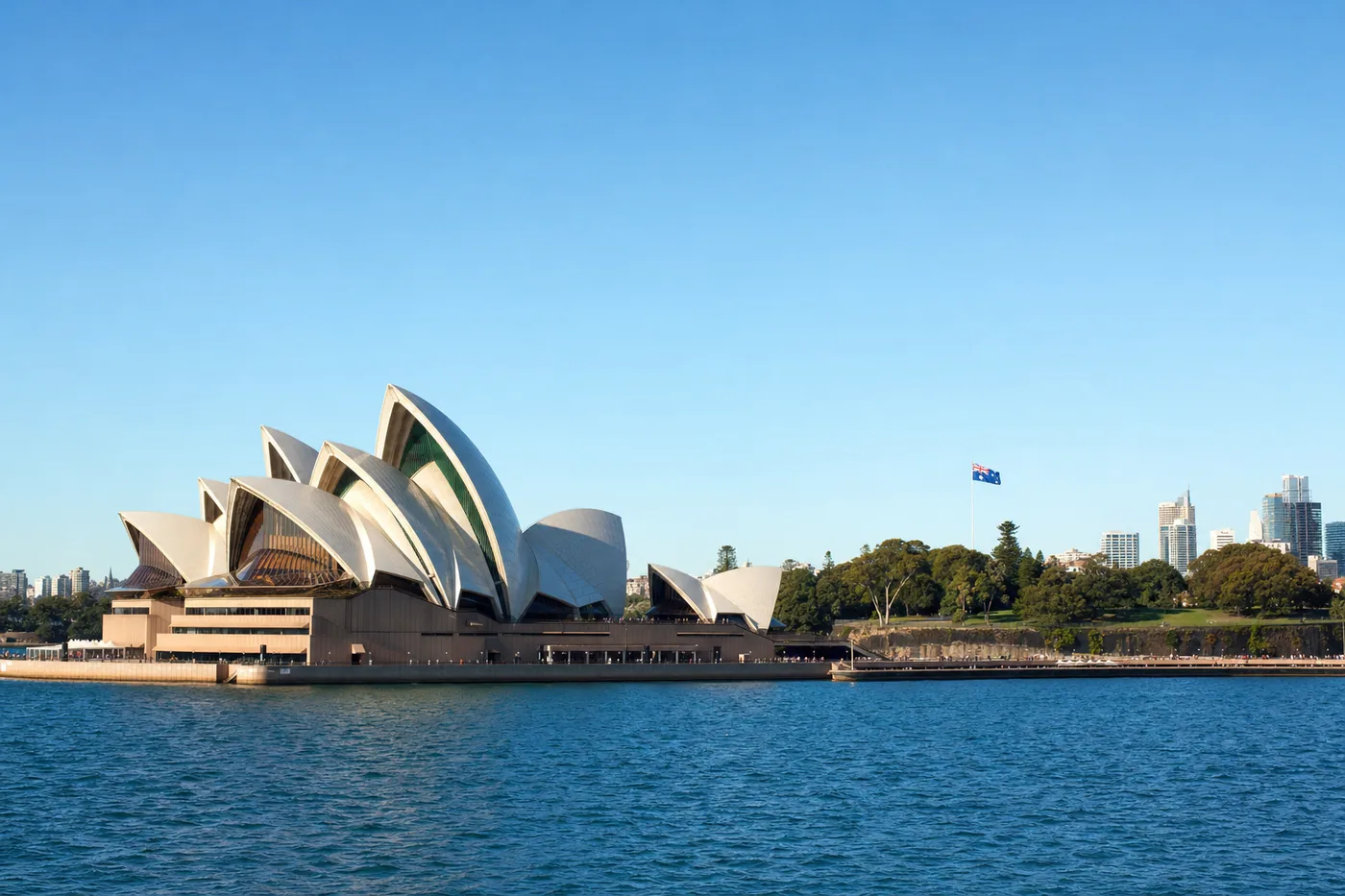 Australia – znany zabytek z flagą narodową